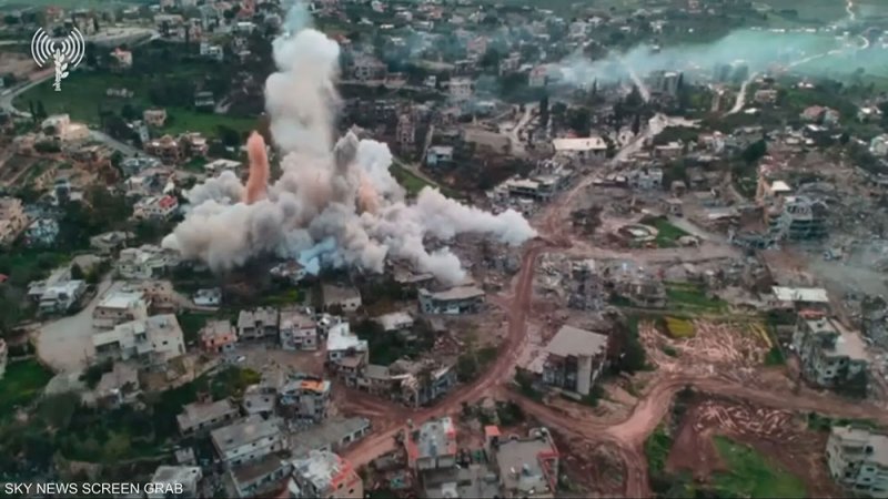 جنوب لبنان.. إسرائيل تعلن مقتل 10 عناصر من حزب الله