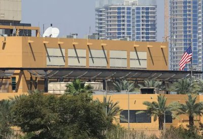 السفارة الأميركية في بغداد تدعو رعاياها للمغادرة الفورية