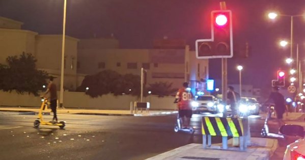 وفاة طفل تعيد الجدل بشأن خطورة السكوتر في الشوارع العامة