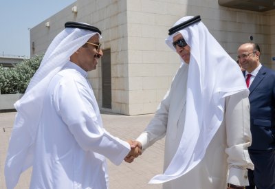 وزير الإعلام يقوم بزيارات للصحف المحلية ويؤكد أن الصحافة شريك أصيل في الدفاع عن الوطن وصون مكتسباته