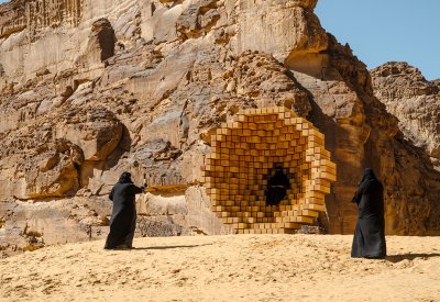 20 فناناً من برامج فنون العلا يشاركون في بينالي البندقية الـ61