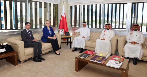 وزير العدل والشؤون الإسلامية والأوقاف يستقبل سفيرة الولايات المتحدة الأمريكية