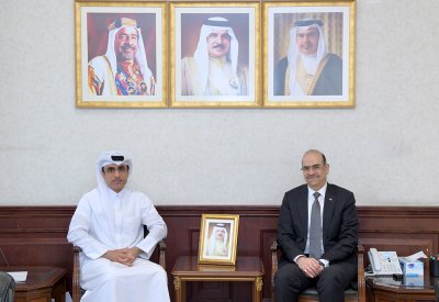 وزير العمل ووزير الشؤون القانونية يستقبل المدير العام للمكتب التنفيذي لمجلس وزراء العمل الخليجي