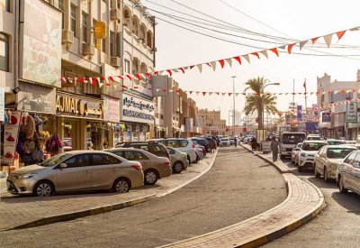 تفاوت في إيجارات مجمع بالمحرق.. البعض يدفع 300 دينار وآخرون 460