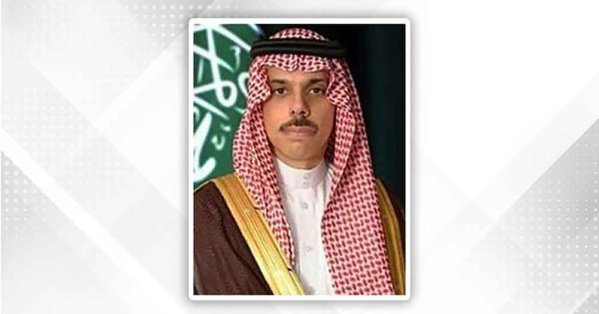 وزير الخارجية السعودي يبحث هاتفيا مع نظيره المصري بحث مستجدات الأوضاع في المنطقة
