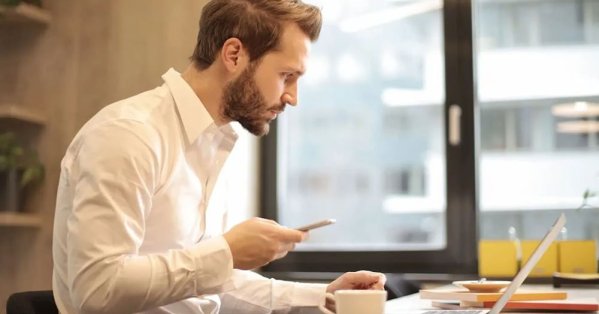 أمراض خطيرة.. أبحاث تكشف مخاطر الجلوس لفترة طويلة