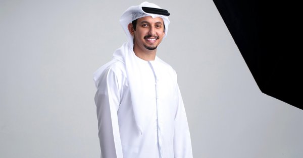 الفنان عبد الرحمن الجنيد يقدم ”عزنا محمد“