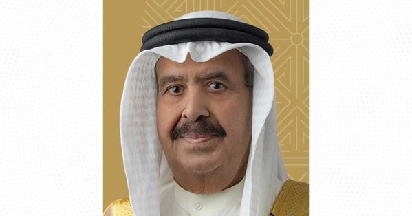 الشيخ أحمد بن محمد يثمن جهود 