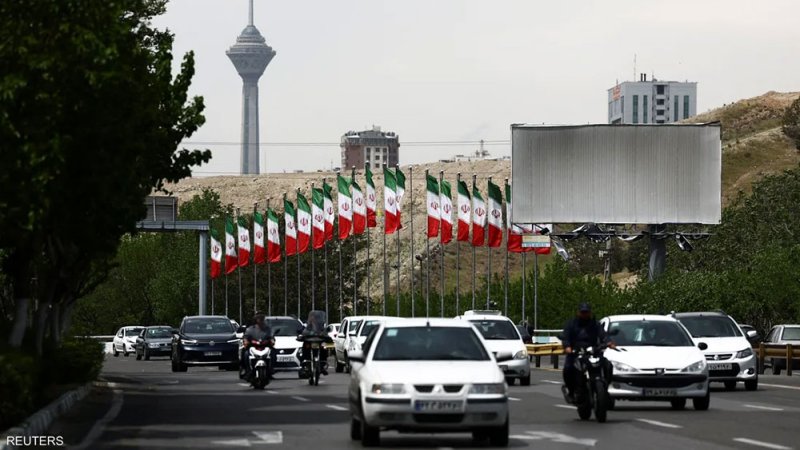 إيران.. "تيار متشدد" يعرقل التوصل إلى اتفاق مع واشنطن