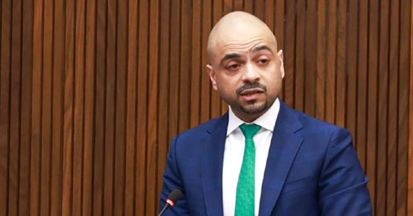 مرونة في التعامل مع الجهات المرخص لها
