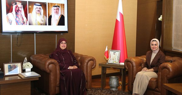 وزيرة شؤون الشباب تستقبل رئيسة مجلس إدارة جمعية النور للبر 