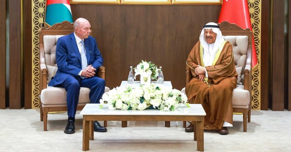 رئيس مجلس الشورى: الشراكات البحرينية الأردنية الراسخة والتنسيق الاستراتيجي المشترك يجسدان وحدة الموقف الرافض للعدوان الإيراني الغاشم على دول الخليج والأردن الشقيق 