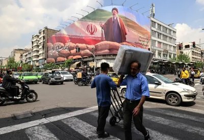 طهران: أصابعنا على الزناد ومتمسكون بالدبلوماسية
