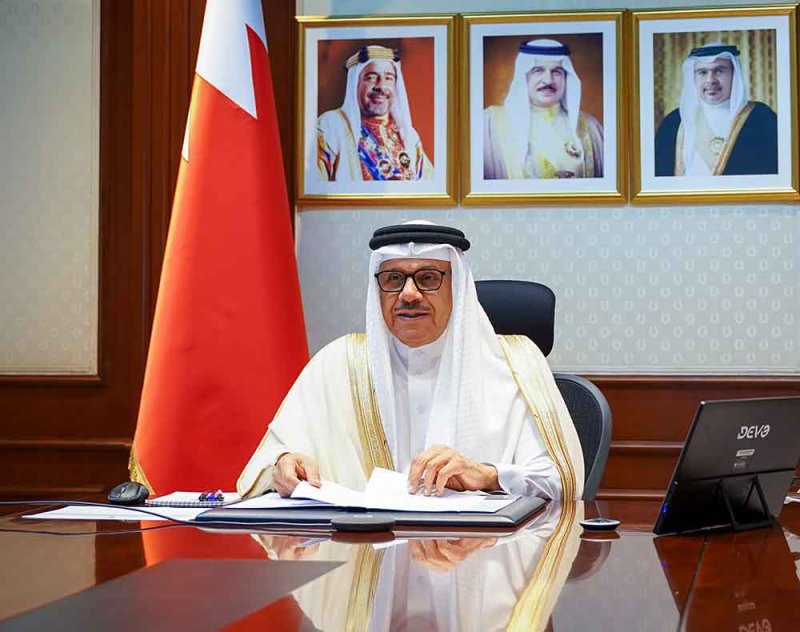 وزير الخارجية يتسلم نسخة من أوراق اعتماد سفيري جمهوريتي بنما ومالطا المعينين لدى مملكة البحرين
