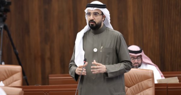 النائب حسن إبراهيم: لقاء وزير الداخلية يؤكد نهج التواصل وترسيخ الوحدة الوطنية وحماية أمن البحرين