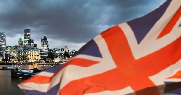 الاقتصاد البريطاني يحقق نموا غير متوقع 0.3% في مارس