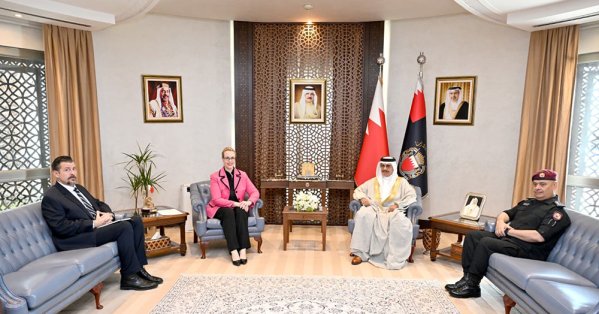 وزير الداخلية يستقبل السفيرة الأمريكية ويشيد بالشراكة الاستراتيجية بين البلدين