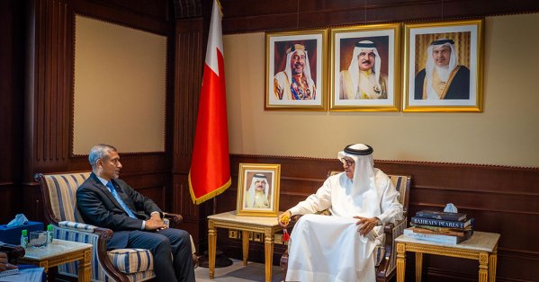 وزير الخارجية يستقبل سفير جمهورية بنغلاديش الشعبية لدى مملكة البحرين