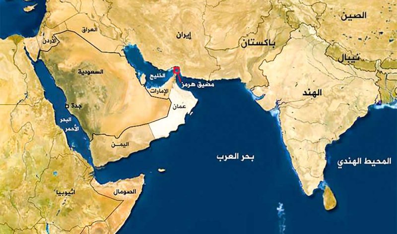 النفط يتراجع بعد إعلان إيران عبور عشرات السفن مضيق هرمز