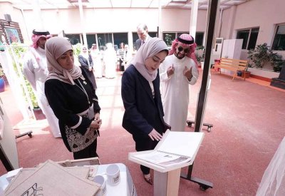 وزيرة السياحة تزور معرض مواهب مركزي عالية للتدخل المبكر والتأهيل وتؤكد اهتمام القطاع السياحي باحتضان الطاقات الإبداعية