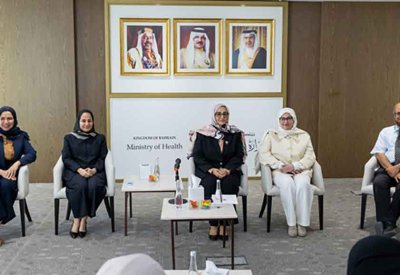 وزيرة الصحة تلتقي اللجنة الطبية ببعثة مملكة البحرين للحج وتؤكد الحرص على توفير الرعاية الصحية المتكاملة للحجاج