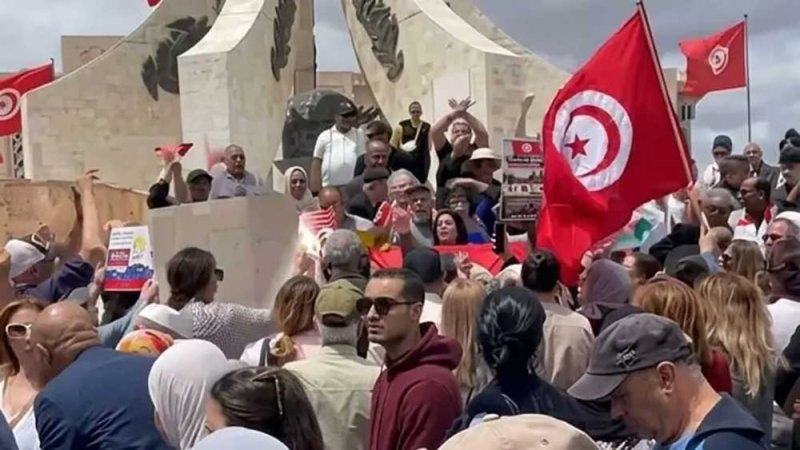 تونس.. احتجاجات ضد المهاجرين غير الشرعيين ومطالب بترحيلهم
