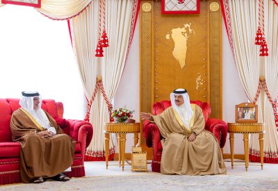الملك المعظم يثني على الدور الكبير والمشرف لقوة الدفاع والحرس الوطني والجهات الأمنية في التصدي للاعتداءات الإيرانية الآثمة