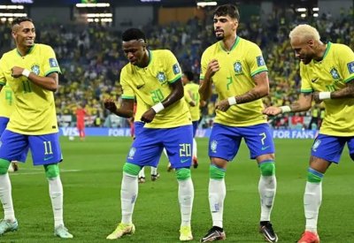 أنشيلوتي يضم نيمار إلى قائمة البرازيل في كأس العالم