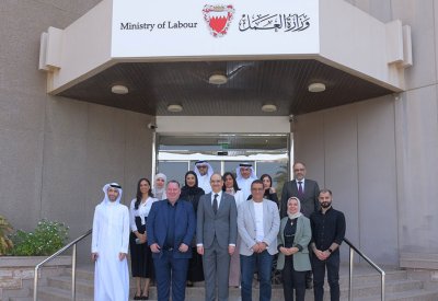 وزير العمل ووزير الشؤون القانونية يلتقي المدير الإقليمي لمجموعة الشايع