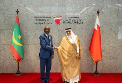 وزير الخارجية يجتمع مع وزير الشؤون الخارجية والتعاون الأفريقي والموريتانيين في الخارج في الجمهورية الإسلامية الموريتانية