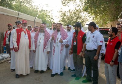 رئيس بعثة مملكة البحرين للحج فضيلة الشيخ عدنان القطان يتفقد جاهزية حملة المواسم في عرفة