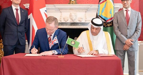 البديوي: اتفاقية التجارة الحرة بين دول التعاون وبريطانيا نقلة نوعية تعزز اقتصاد الأجيال القادمة