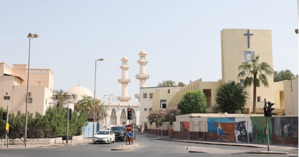 المنامة عاصمة التعايش والتسامح الخليجية.. المسجد والمأتم بجوار الكنائس والمعابد