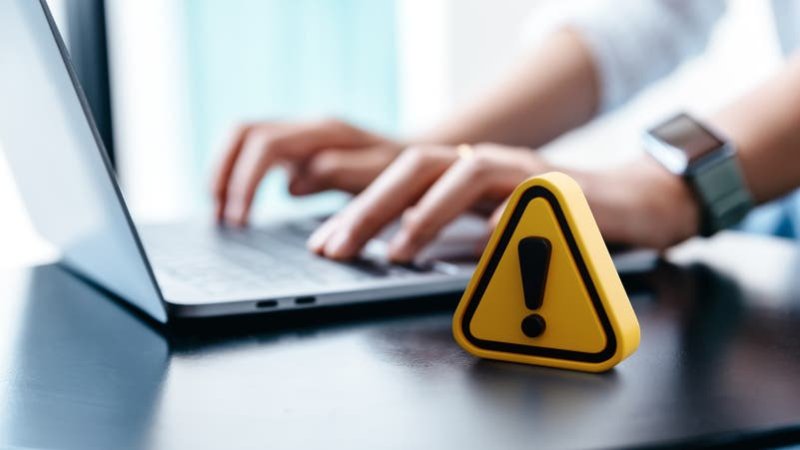 جماعات أوروبية معنية بالمستهلك تستهدف "غوغل" و"ميتا" و"تيك توك"