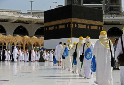المقيمون المخالفون لشرط الحصول على تصريح للحج سيعاقبون بغرامة مالية والترحيل والمنع من دخول السعودية