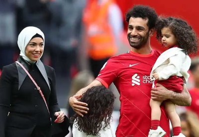 طفلتا صلاح ترفضان التخلي عن ليفربول