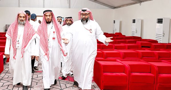 مخيمات البحرين “جاهزة” وكوادر “البعثة” والحملات “خلية نحل”