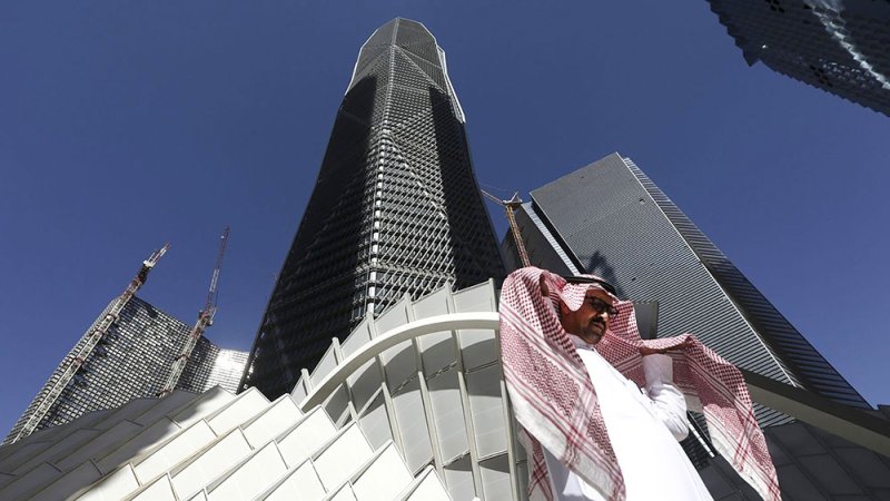 600 مليون دولار صكوكًا و6.4 مليار ريال تمويلًا.. الائتمان السعودي يواصل الزخم