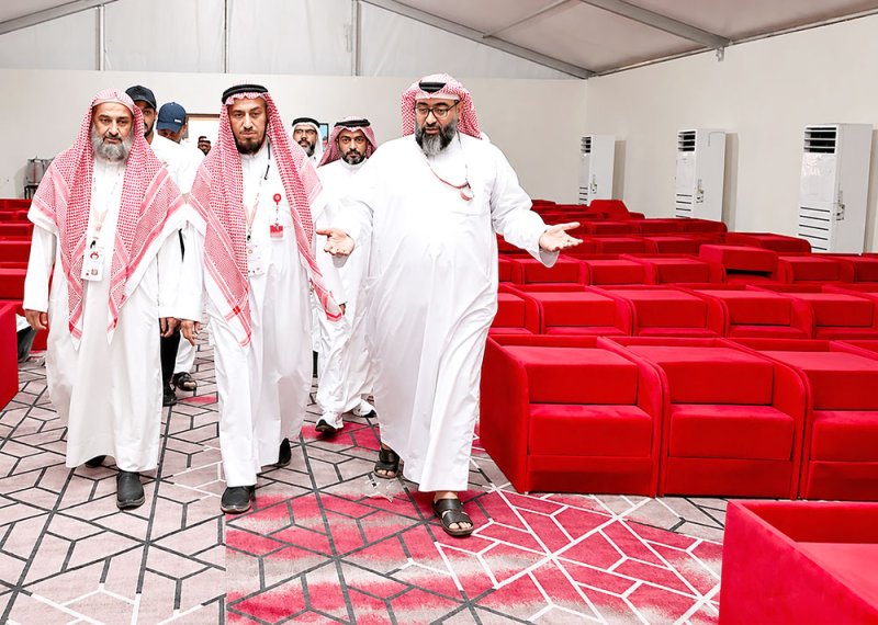 مخيمات البحرين “جاهزة” وكوادر “البعثة” والحملات “خلية نحل”