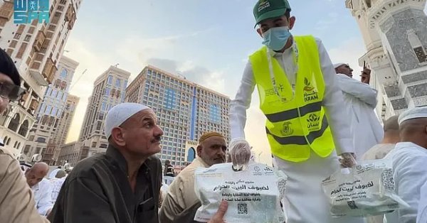 أكثر من 1400 متطوع من جامعة أم القرى لخدمة ضيوف الرحمن في موسم الحج