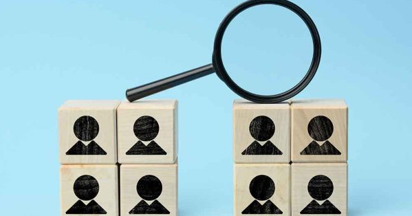 أبعاد | سوق العمل البحرينية..  توليد الوظائف على ثلاثة مسارات متشابكة