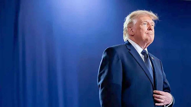 ترامب: فرص الاتفاق مع إيران  والعودة للحرب متساوية