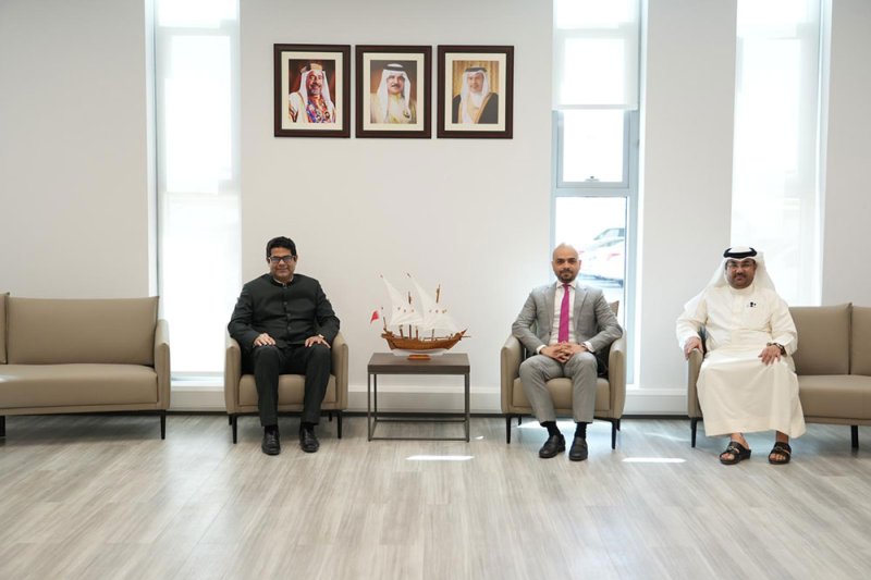 وزير التنمية الاجتماعية يستقبل سفير جمهورية الهند لدى مملكة البحرين