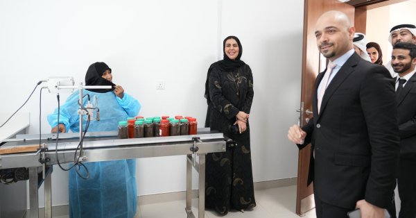 وزير التنمية الاجتماعية يلتقي منتسبي الدفعة الحادية عشرة من برنامج رئيس مجلس الوزراء لتنمية الكوادر الحكومية