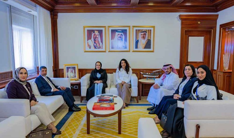 المؤسسة الوطنية لحقوق الإنسان تطلع على جهود وزارة الإسكان لضمان حماية الحق في السكن للمتضررين من الاعتداءات الإيرانية
