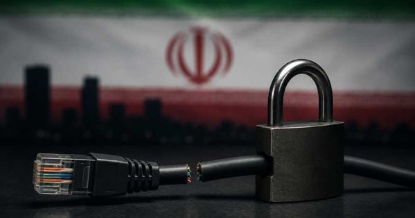 القضاء الإيراني يعلق قرارا رئاسيا بإعادة الإنترنت 