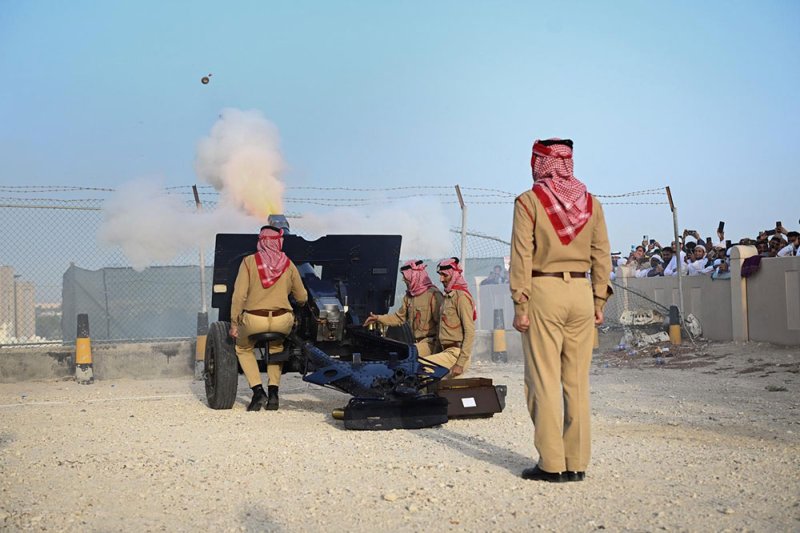 بالصور: مدفع العيد يصدح في الرفاع احتفالًا بعيد الأضحى المبارك