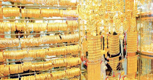 تقرير اقتصادي: رغم تذبذب أسعار الذهب عالمياً.. طلب العيد ينشط الأسواق البحرينية