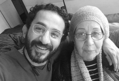رحيل والدة النجم أحمد حلمي بعد معاناة مع المرض