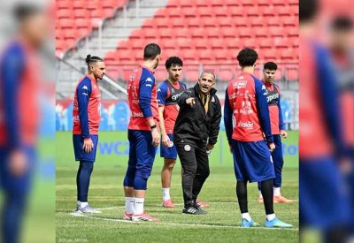 قبل مونديال 2026.. مدرب تونس يشعل الجدل داخل معسكر المنتخب